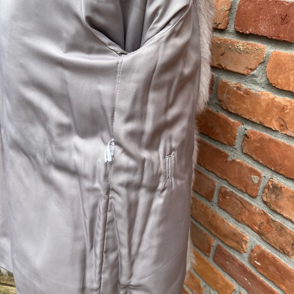 Saga Fox Gorgeous Blue Fox Fur with leather belt Vintage Beauty! - Picture 9 of 16